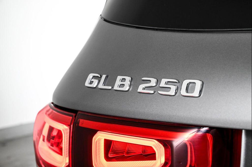 used 2022 Mercedes-Benz GLB 250 car, priced at $33,223