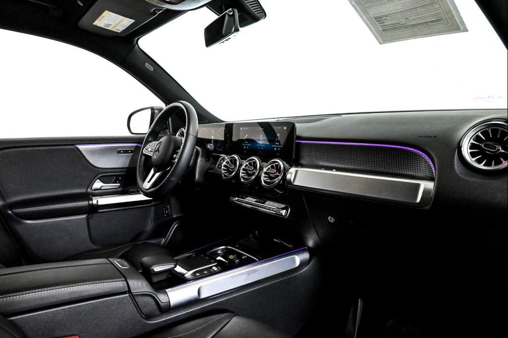 used 2022 Mercedes-Benz GLB 250 car, priced at $33,223