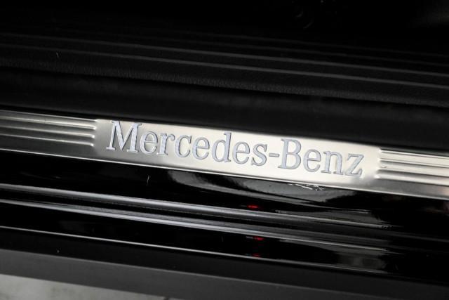 new 2024 Mercedes-Benz GLB 250 car, priced at $51,610