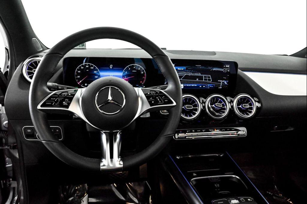 used 2025 Mercedes-Benz GLA 250 car, priced at $42,994