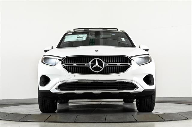 new 2025 Mercedes-Benz GLC 300 car, priced at $54,285