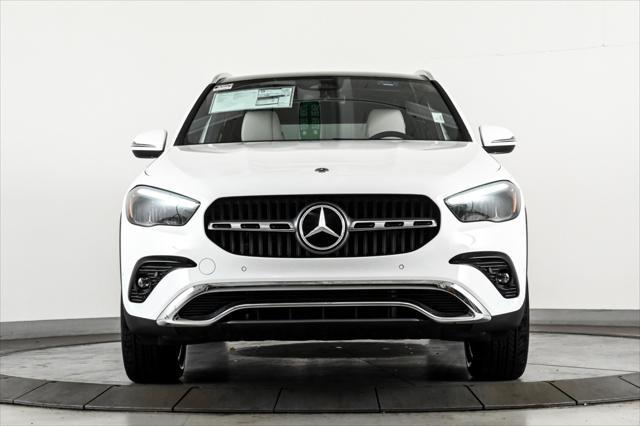 new 2025 Mercedes-Benz GLA 250 car, priced at $51,505