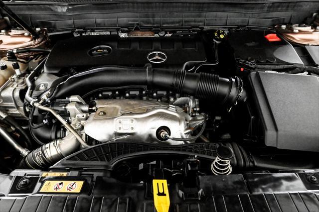 used 2022 Mercedes-Benz GLB 250 car, priced at $33,994