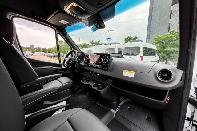 new 2025 Mercedes-Benz Sprinter 2500 car, priced at $79,578