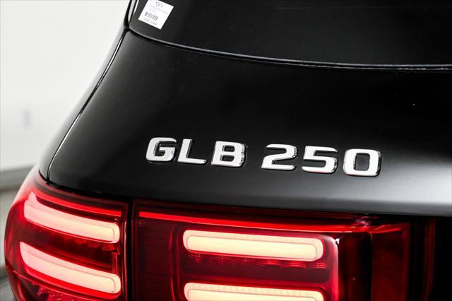 new 2025 Mercedes-Benz GLB 250 car, priced at $49,595