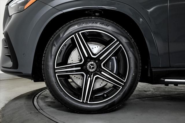 new 2025 Mercedes-Benz GLE 450 car, priced at $102,005