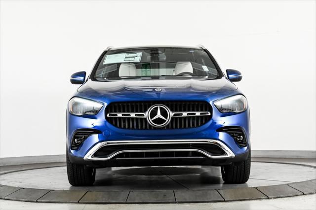 new 2025 Mercedes-Benz GLA 250 car, priced at $52,255