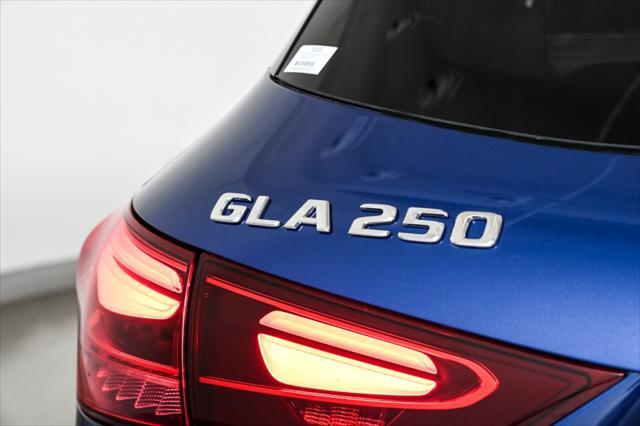 new 2025 Mercedes-Benz GLA 250 car, priced at $52,255