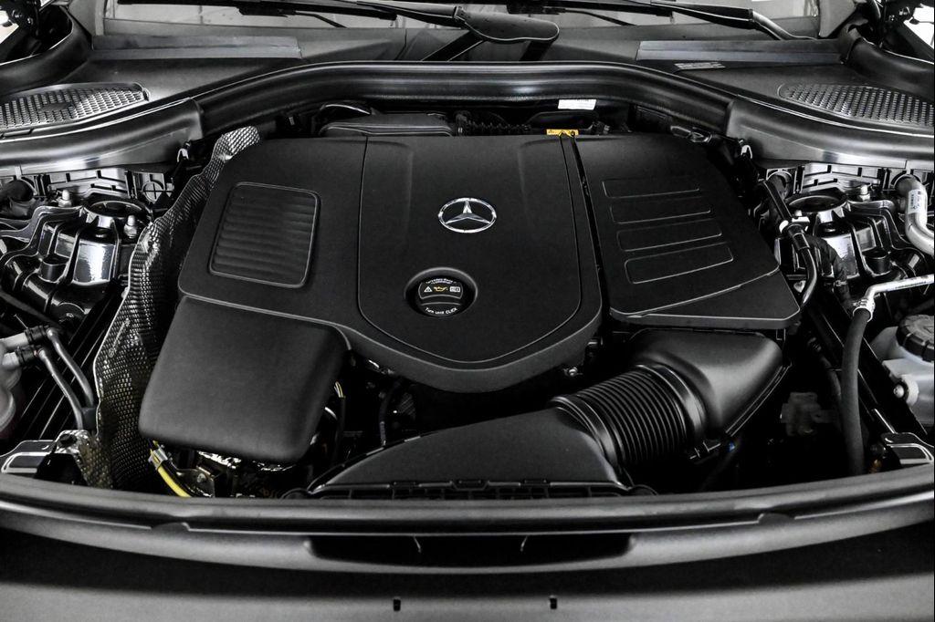 new 2026 Mercedes-Benz GLC 300 car, priced at $59,110