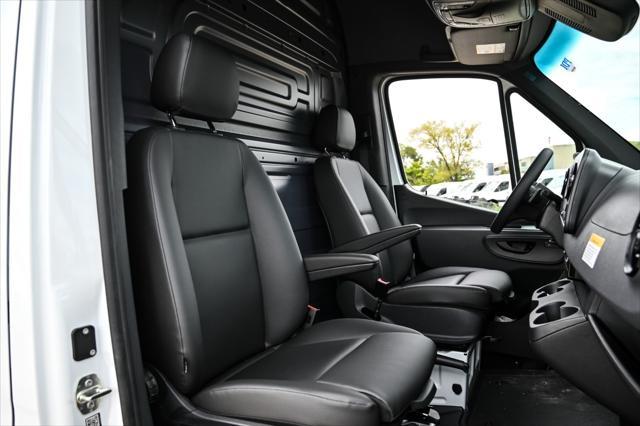 new 2024 Mercedes-Benz Sprinter 2500 car, priced at $70,278