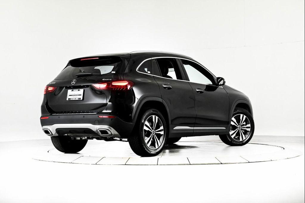used 2024 Mercedes-Benz GLA 250 car, priced at $38,994