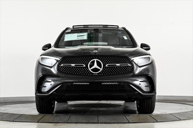 new 2025 Mercedes-Benz GLC 300 car, priced at $62,020