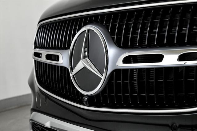 new 2025 Mercedes-Benz GLC 300 car, priced at $54,315