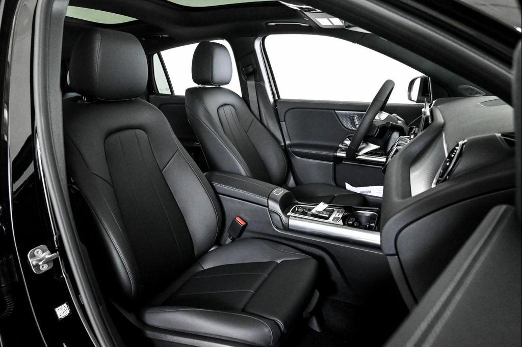 new 2026 Mercedes-Benz GLA 250 car, priced at $47,200