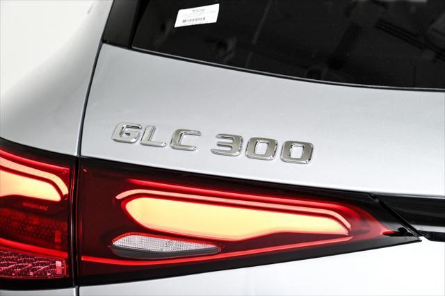 new 2025 Mercedes-Benz GLC 300 car, priced at $57,085