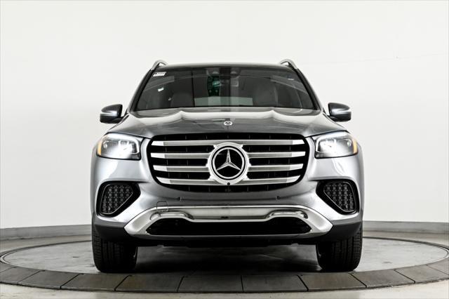 new 2025 Mercedes-Benz GLS 450 car, priced at $92,190