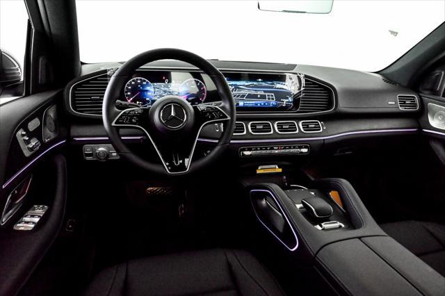 new 2025 Mercedes-Benz GLS 450 car, priced at $92,190
