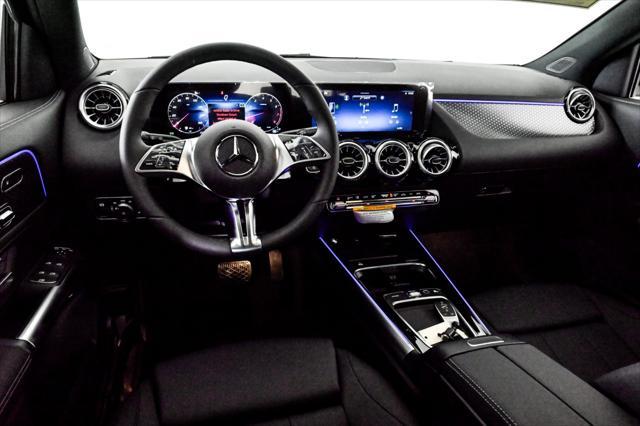 new 2025 Mercedes-Benz GLA 250 car, priced at $47,295