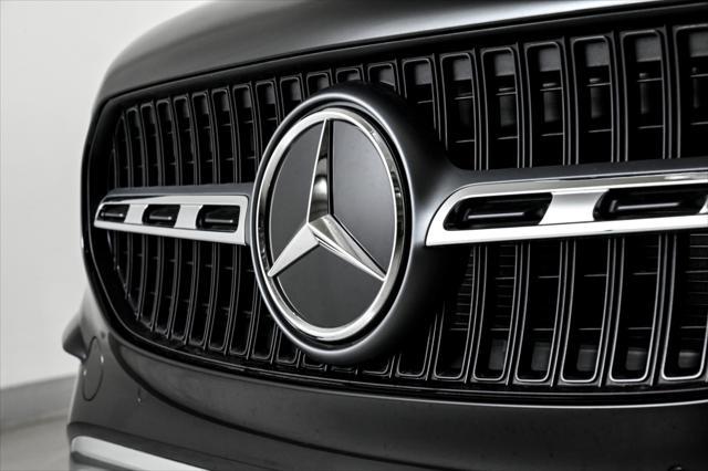 new 2025 Mercedes-Benz GLA 250 car, priced at $47,295