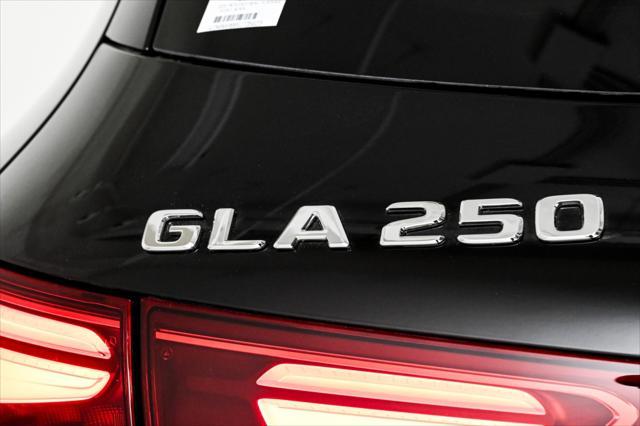 new 2025 Mercedes-Benz GLA 250 car, priced at $47,295
