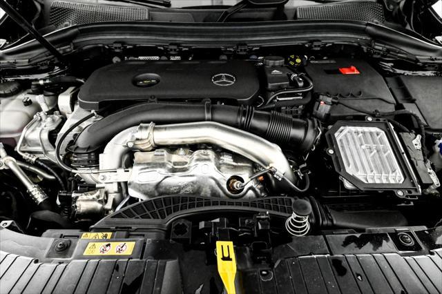 new 2025 Mercedes-Benz GLA 250 car, priced at $47,295