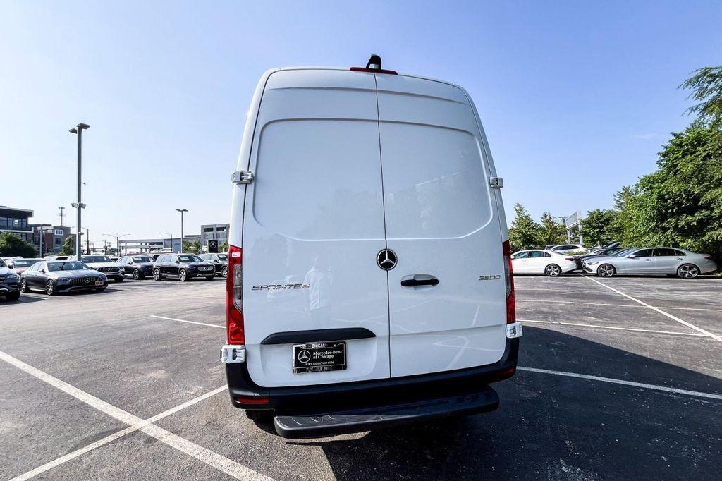 used 2024 Mercedes-Benz Sprinter 3500 car, priced at $51,962