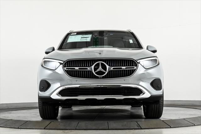 new 2025 Mercedes-Benz GLC 300 car, priced at $62,420