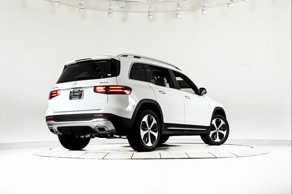 new 2025 Mercedes-Benz GLB 250 car, priced at $52,425