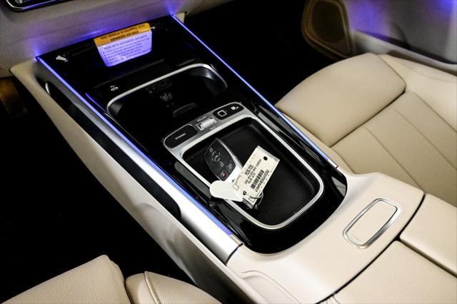 new 2025 Mercedes-Benz GLB 250 car, priced at $52,425