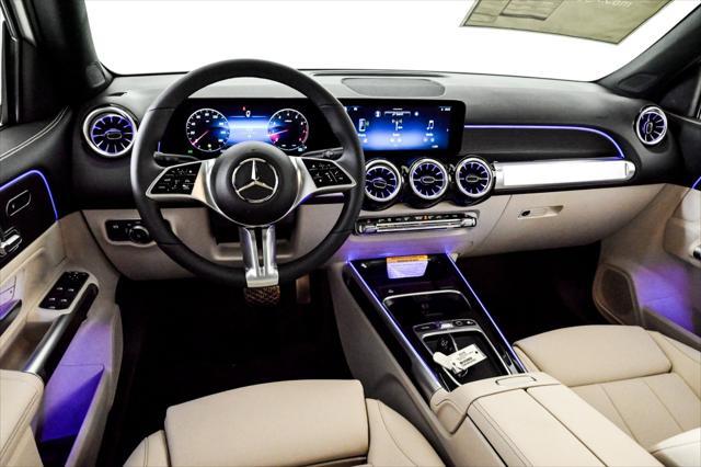 new 2025 Mercedes-Benz GLB 250 car, priced at $52,425