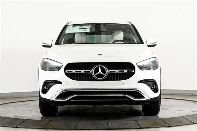 new 2025 Mercedes-Benz GLA 250 car, priced at $47,295