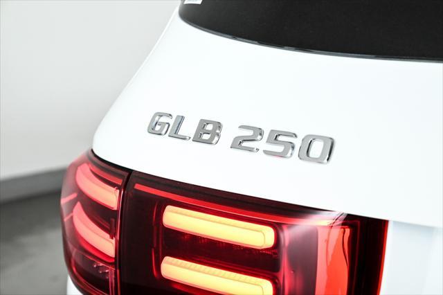 new 2025 Mercedes-Benz GLB 250 car, priced at $57,990