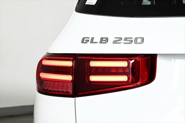 used 2025 Mercedes-Benz GLB 250 car, priced at $47,994