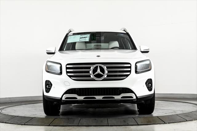 new 2025 Mercedes-Benz GLB 250 car, priced at $51,095