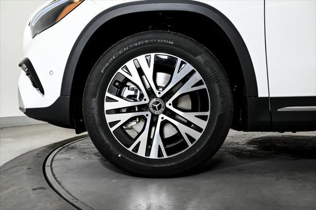 new 2025 Mercedes-Benz GLA 250 car, priced at $47,295