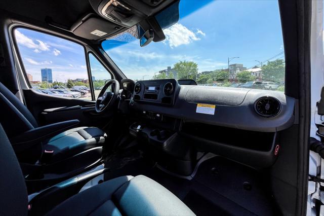 new 2025 Mercedes-Benz Sprinter 2500 car, priced at $67,936