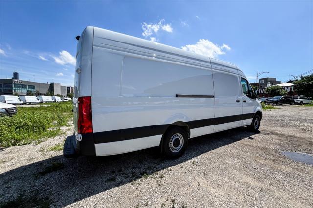 new 2025 Mercedes-Benz Sprinter 2500 car, priced at $67,936
