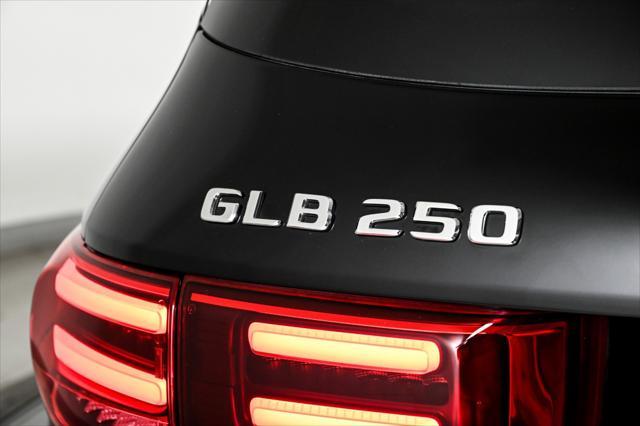 used 2025 Mercedes-Benz GLB 250 car