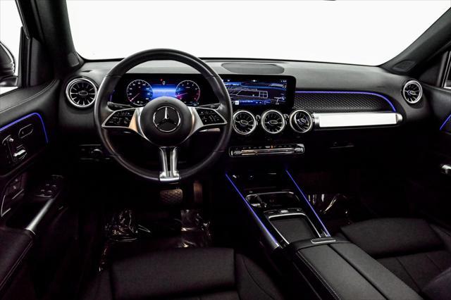 used 2025 Mercedes-Benz GLB 250 car