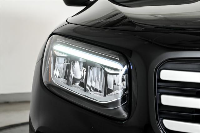 used 2025 Mercedes-Benz GLB 250 car