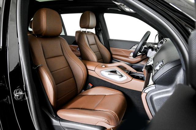 new 2025 Mercedes-Benz GLS 450 car, priced at $97,035