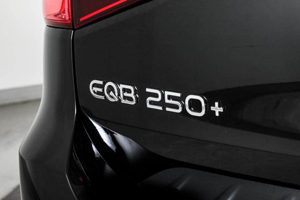 new 2024 Mercedes-Benz EQB 250 car, priced at $56,845