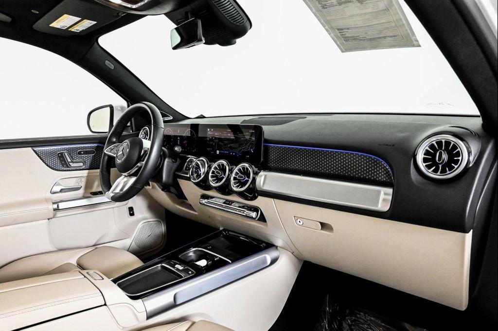 used 2024 Mercedes-Benz GLB 250 car, priced at $42,293