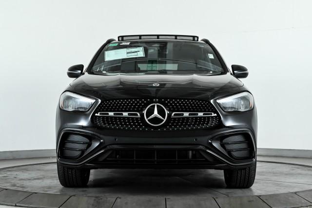 new 2024 Mercedes-Benz GLA 250 car, priced at $52,665