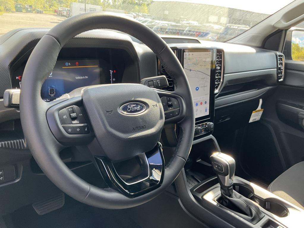 new 2025 Ford Ranger car, priced at $39,829