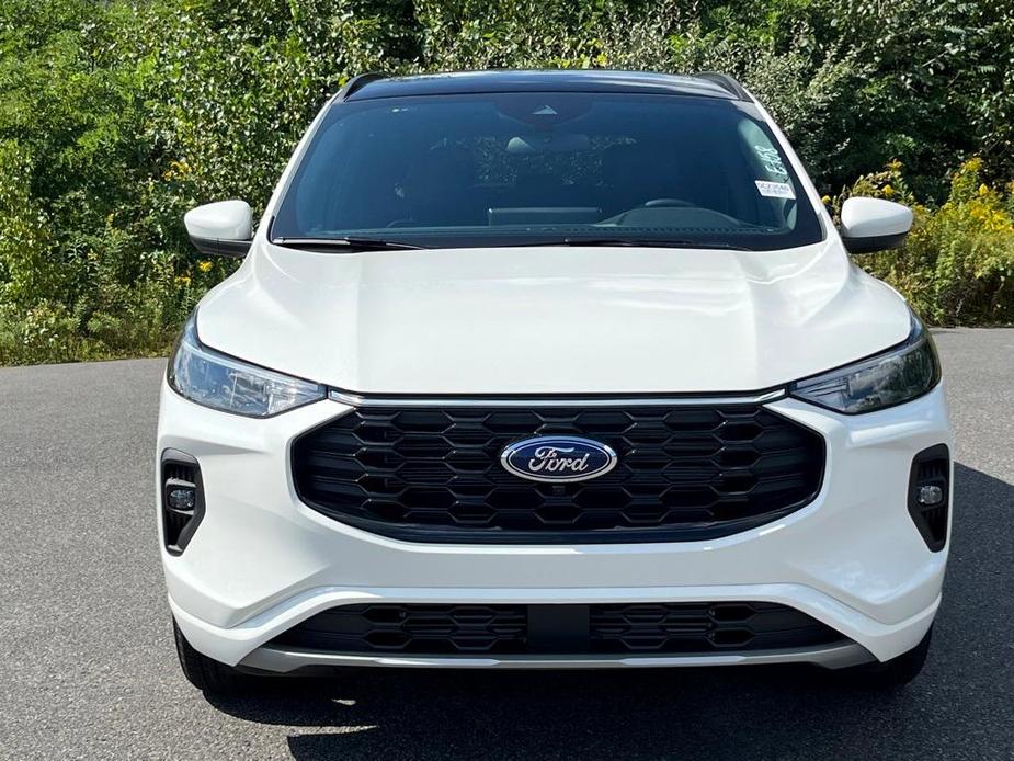 new 2023 Ford Escape car, priced at $40,515
