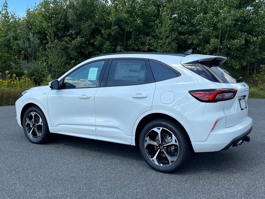 new 2023 Ford Escape car, priced at $40,515