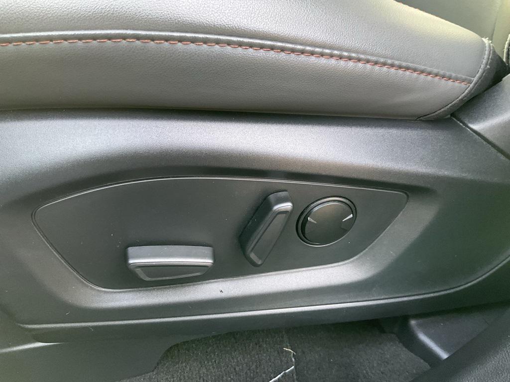 new 2025 Ford Explorer car, priced at $46,782