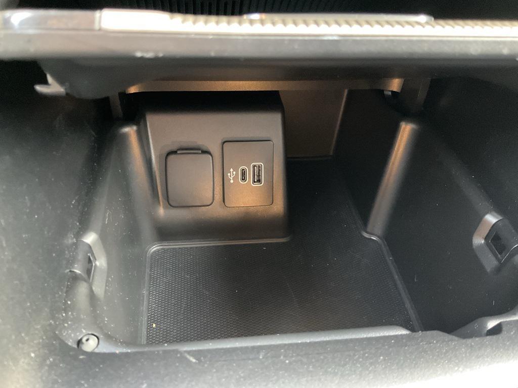 new 2025 Ford Explorer car, priced at $46,782