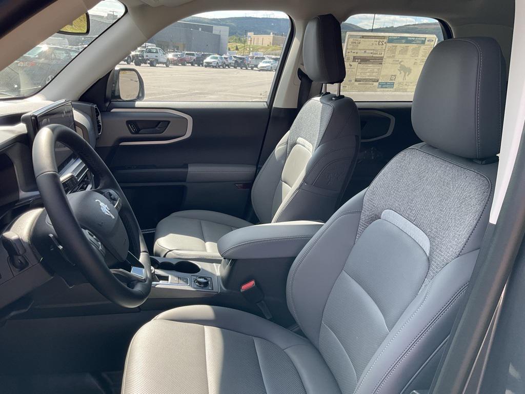 new 2025 Ford Bronco Sport car, priced at $40,062